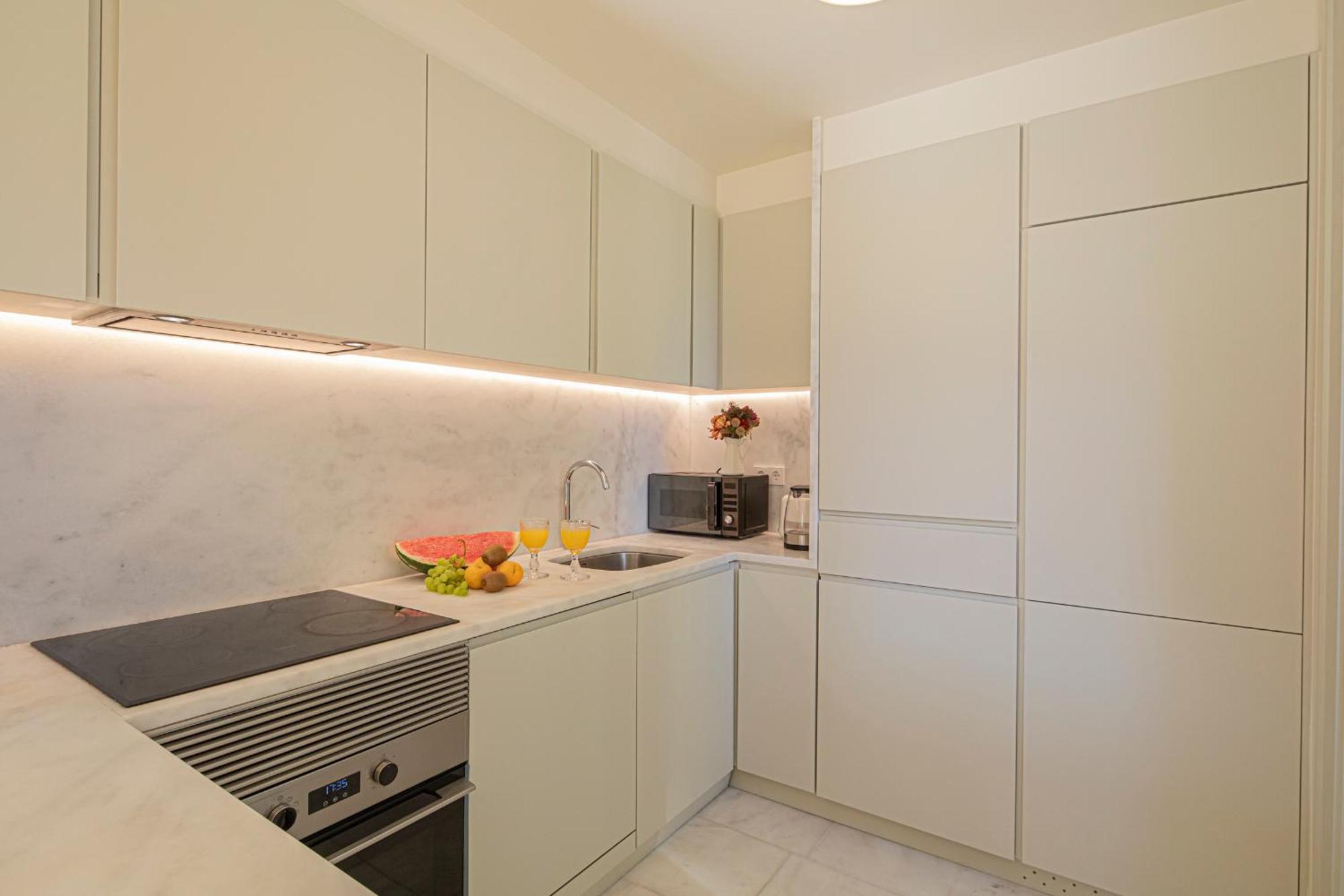 Apartamento Castelo Superior Two Bedroom By Les Deux Mariettes *