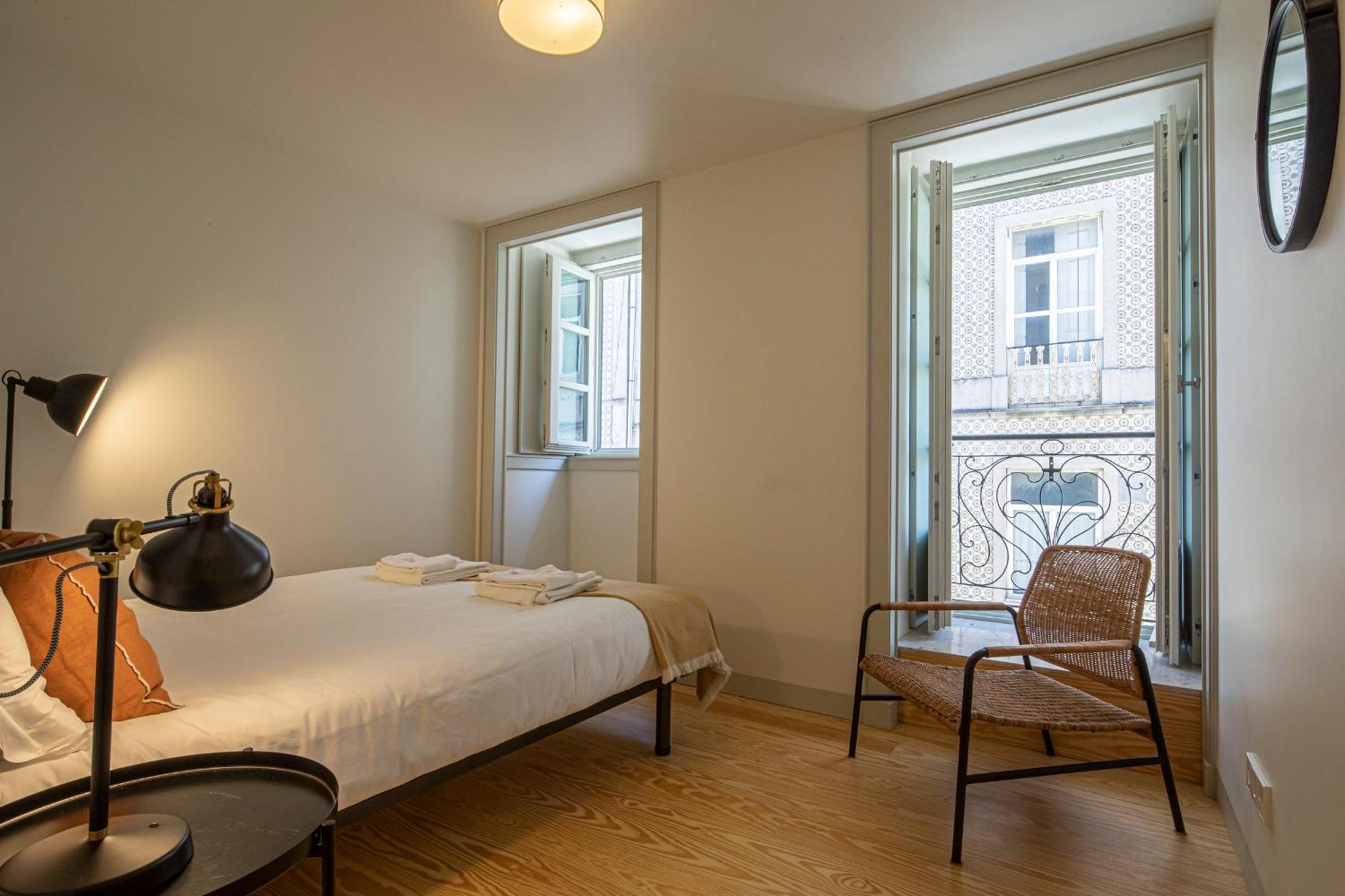 Castelo Superior Two Bedroom By Les Deux Mariettes * Lisbon