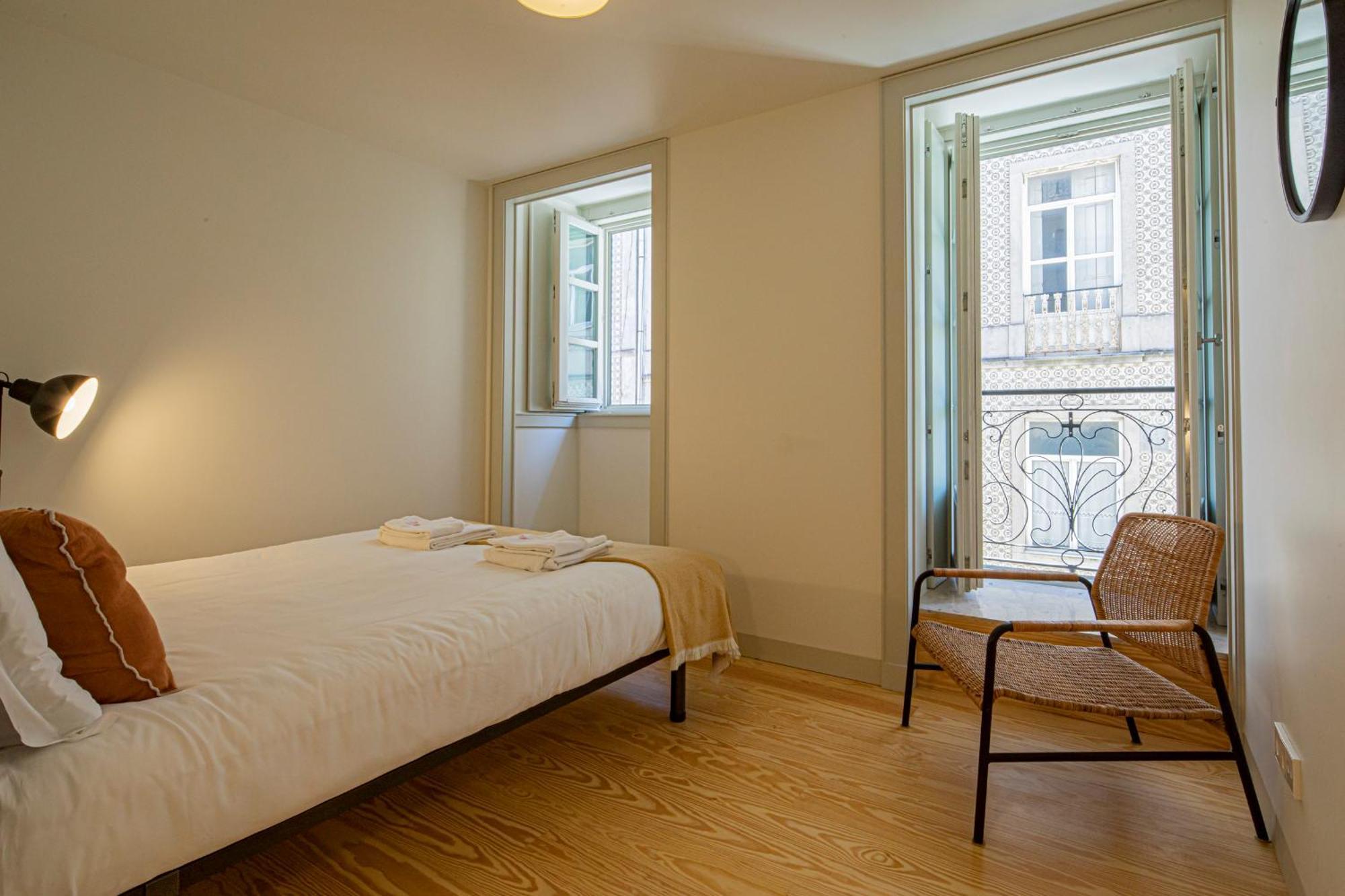 Castelo Superior Two Bedroom By Les Deux Mariettes